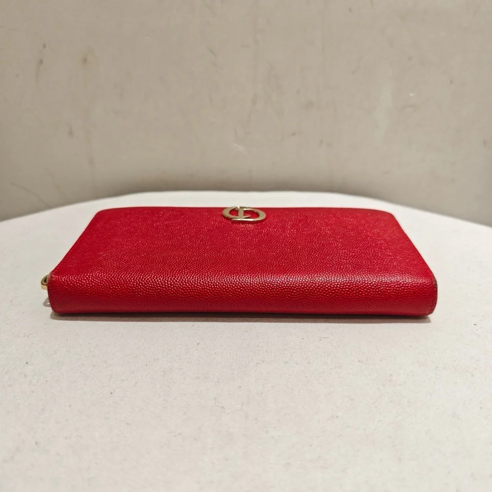Dior accessories purchase
